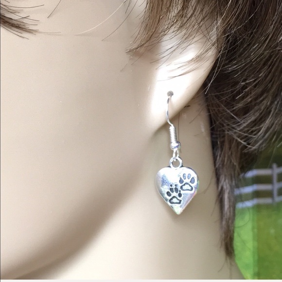 Paw Print Heart Earrings - Picture 5 of 8